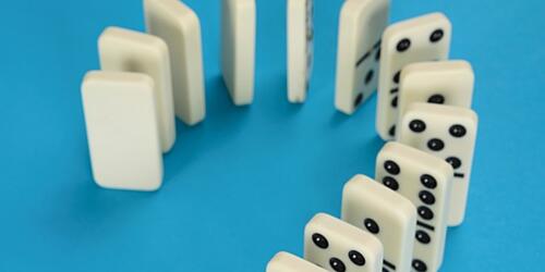 Dominoes